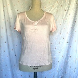 Ilu ilu Tee Shirt Size XL